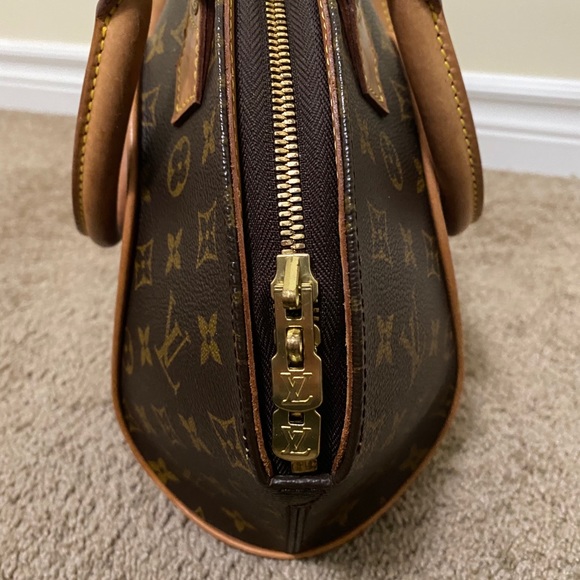 Louis Vuitton Ellipse PM Bag - Picture 6 of 10